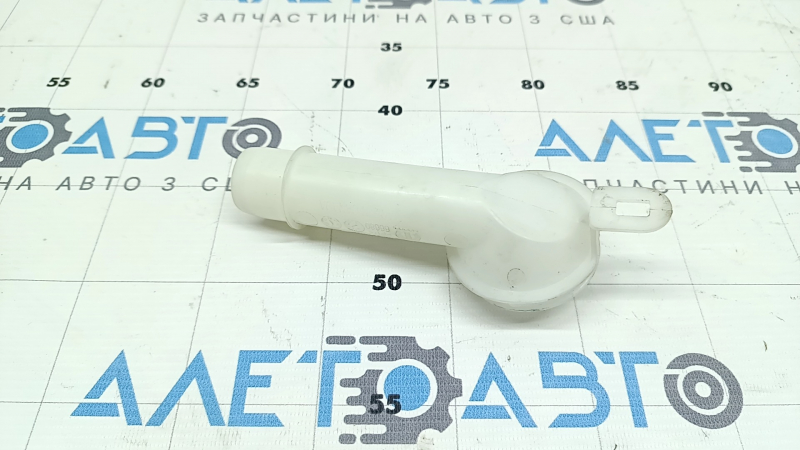 Горловина бачка омывателя Jeep Grand Cherokee WL 21-26
