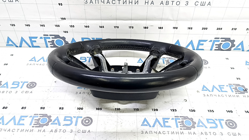 Руль голый Kia Sorento 19-20 кожа черная, без накладок, царапины