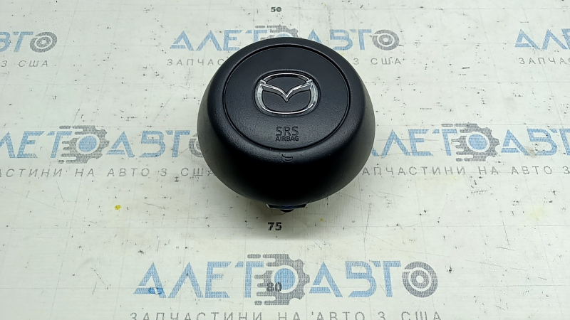 Подушка безопасности airbag в руль водительская Mazda 3 19-26 черная, тип 1 царапины