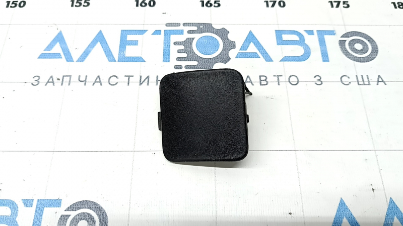 Заглушка буксировочного крюка заднего бампера Jeep Grand Cherokee WL 21-26 long, структура