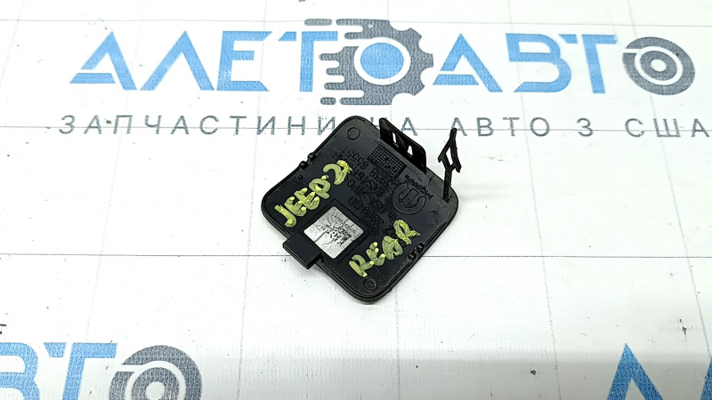 Заглушка буксировочного крюка заднего бампера Jeep Grand Cherokee WL 21-26 long, структура