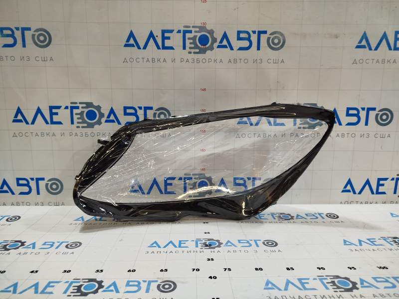 Стекло фары передней правой Mercedes C-class W205 15-18 оптический поликарбанат