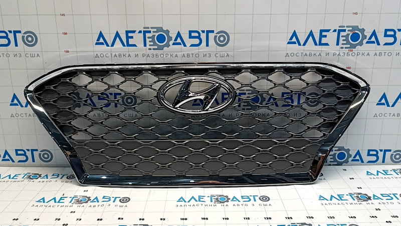 Решітка радіатора grill Hyundai Kona 18-21 1.6, 2.0 хром