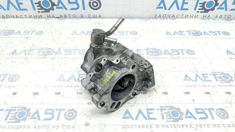 Вакуумный насос Mazda 3 19-26 2.5