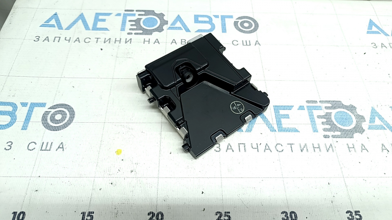 Камера слежения за полосой Toyota Prius 50 18-19