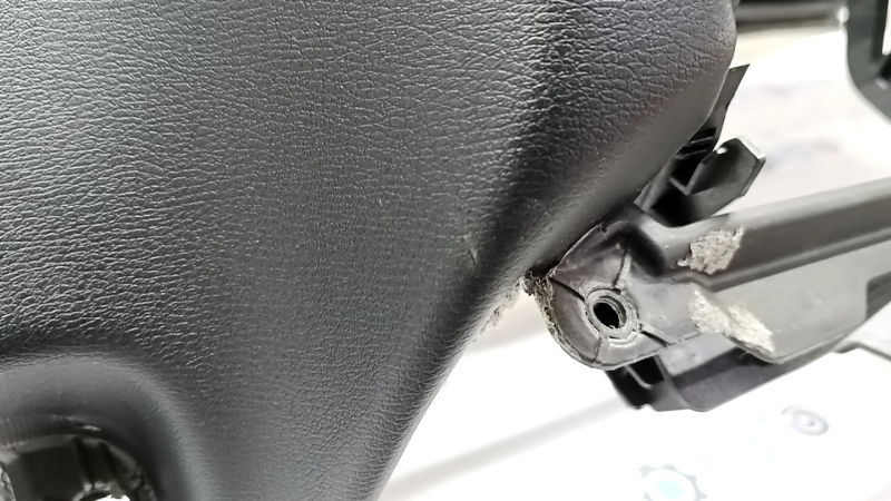 Торпедо передняя панель без AIRBAG BMW X5 F15 14-18 кожа черная Dakota, под проекцию, царапины