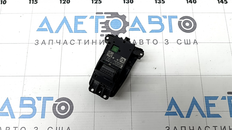 Кнопка паркинга BMW X5 F15 14-18 царапины