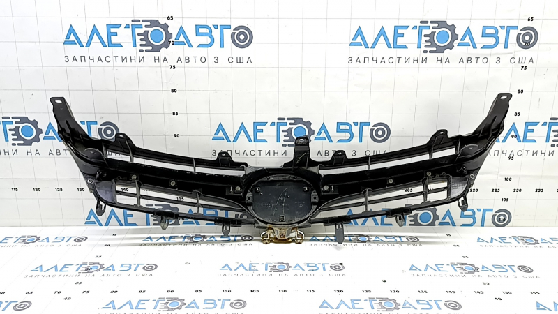 Решетка радиатора grill Toyota Camry v55 15-17 usa hybrid с эмблемой, песок