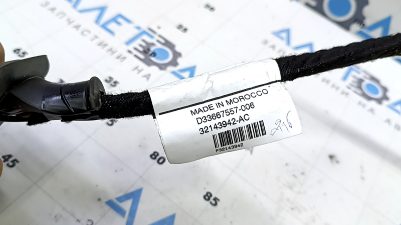 Проводка двери передней правой Volvo XC60 18-26 под keyless и камеру