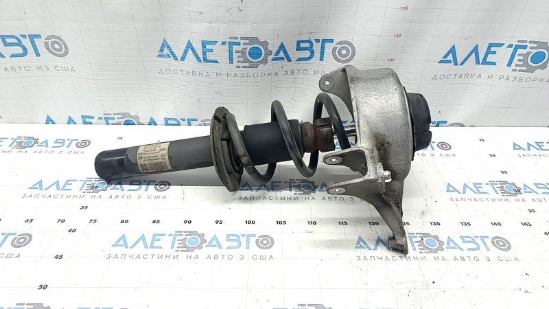 Стойка амортизатора в сборе передняя правая Audi A4 B8 13-16 рест