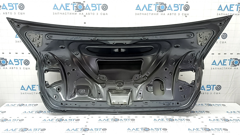 Крышка багажника Audi A4 B8 13-16 рест седан без спойлера, графит LX7R, вмятины, тычки