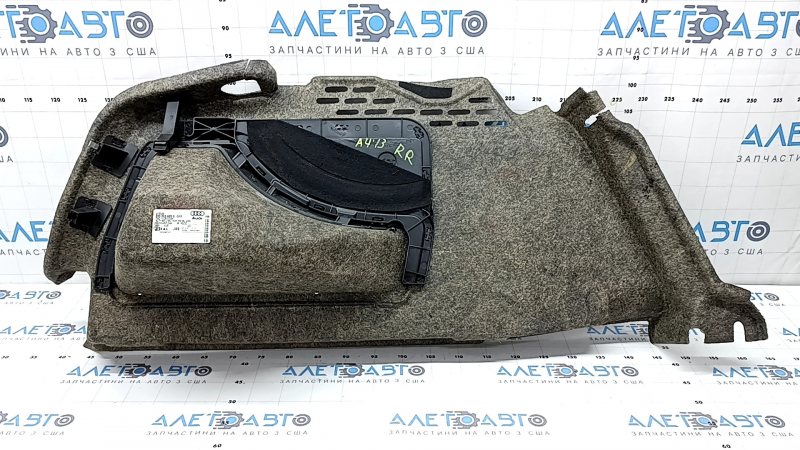 Обшивка арки правая Audi A4 B8 08-16 седан, черный, с сеткой