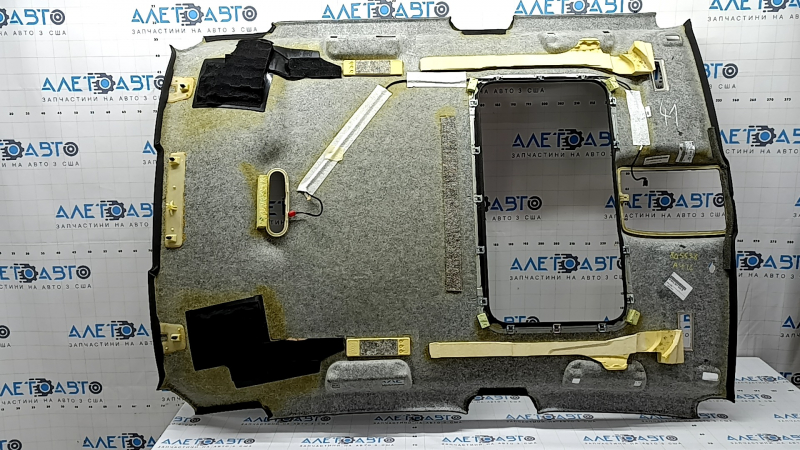 Обшивка потолка Audi A4 B8, черная, требует чистки