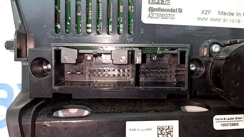 Управление климат-контролем Audi A4 B8 13-16 рест dual zone с подогревом, царапины
