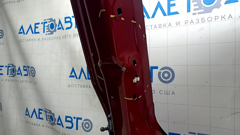 Дверь багажника голая Toyota Venza 21-24 красный 3Т3, деформирована