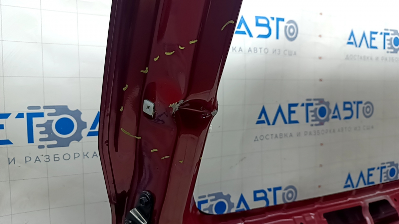 Дверь багажника голая Toyota Venza 21-24 красный 3Т3, деформирована