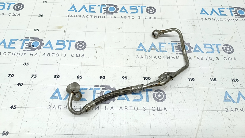 Трубка турбины масляная Audi A4 B8 08-16 2.0T подача