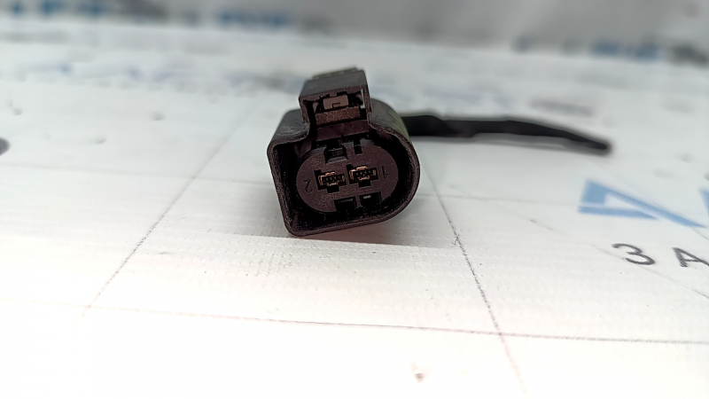 Фишка на сигнал Mercedes W167 GLE 350 450 20-26