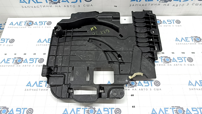 Крышка под полом задняя левая для Mercedes GLE 350 450 2020-2026, состояние отличное, оригинал.
