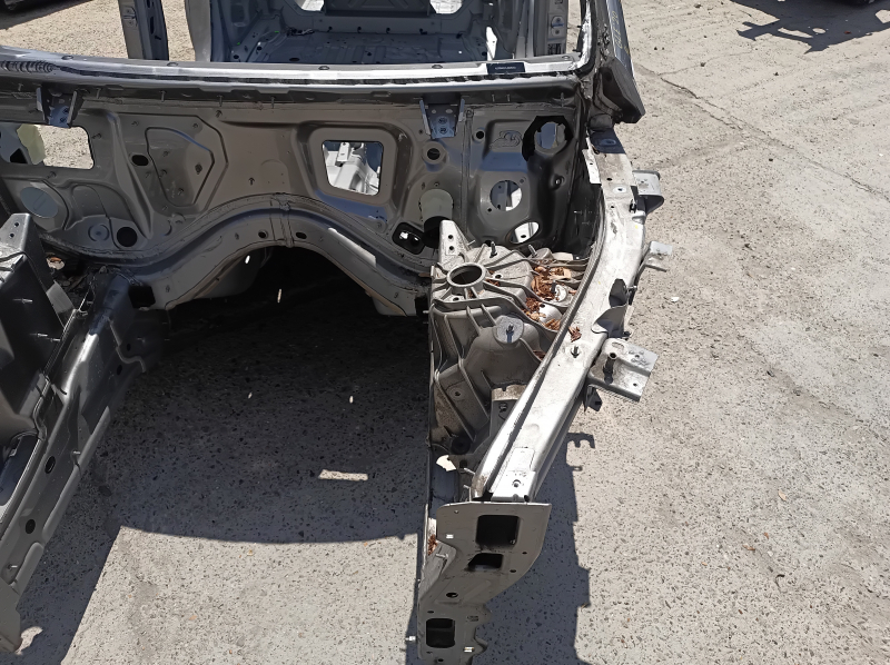 Четверть передняя левая Mercedes W167 GLE 350 450 20-24 на кузове, серебро
