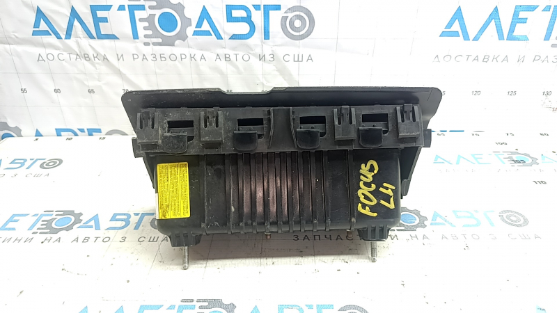 Подушка безопасности airbag коленная водительская левая Ford Focus mk3 11-18 черн, царапины