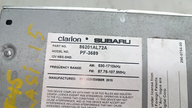 Монитор, дисплей Subaru Legacy 15-16 clarion царапины