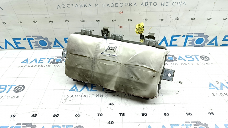 Подушка безопасности airbag пассажирская в торпеде Toyota Highlander 20-26 ржавый пиропатрон