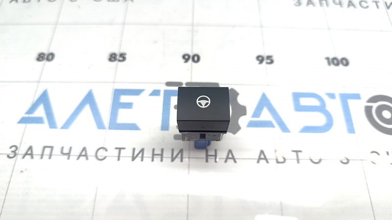 Кнопка удержания полосы Nissan Ariya 23-26