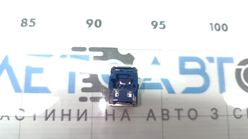 Кнопка удержания полосы Nissan Ariya 23-26