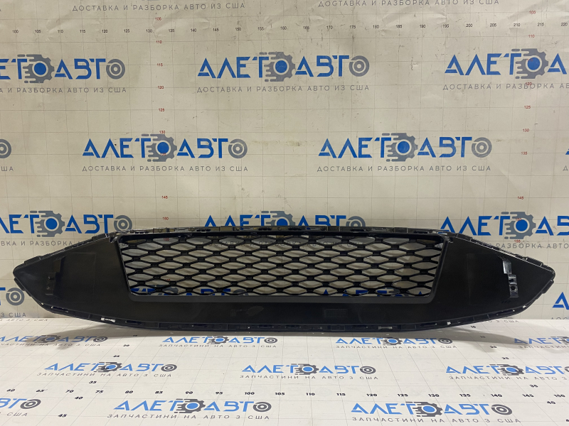 Решетка радиатора grill в сборе с обрамлением Ford Fusion mk5 17-19 Sport