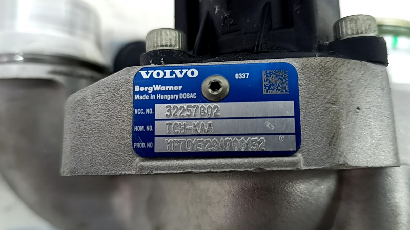 Турбина в сборе с коллектором Volvo XC60 22-26 B5 26к