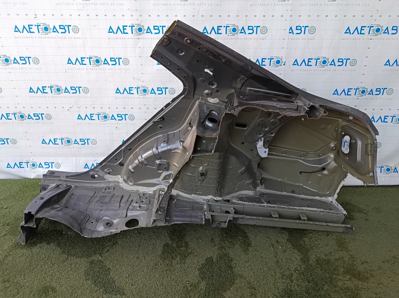 Четверть крыло задняя правая Toyota Camry v55 15-17 usa, отпилена, графит, тычки