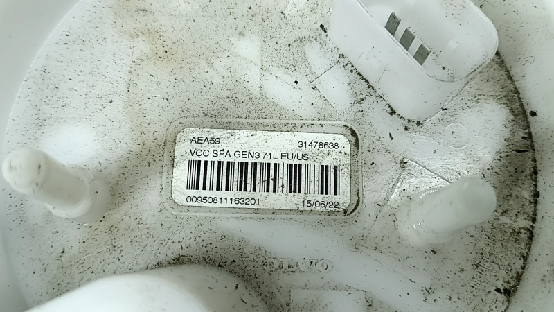 Топливный насос бензонасос Volvo XC60 22-26 B5, B6
