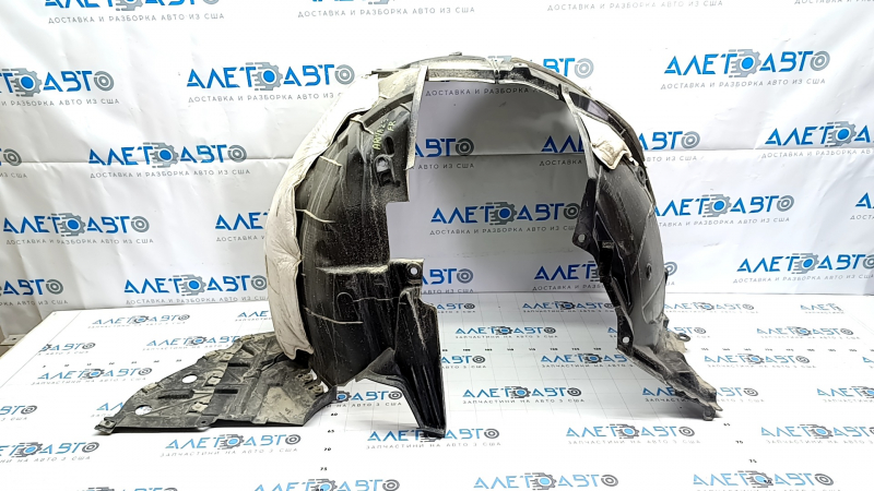 Подкрылок передний правый Nissan Ariya 23-26