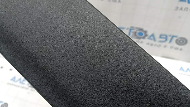 Накладка двери багажника нижняя Toyota Rav4 19-25 структура, царапины
