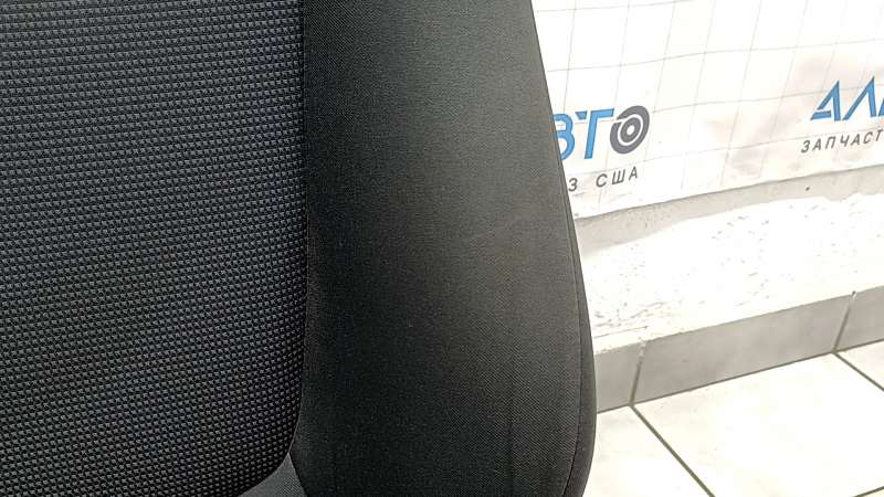 Водительское сидение Toyota Rav4 19-25 без airbag, механическое, ткань, черное, под химчистку