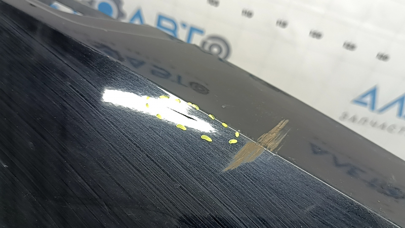Бампер задний голый нижняя часть Volvo XC90 16-26 под парктроники, черный, царапины, примят