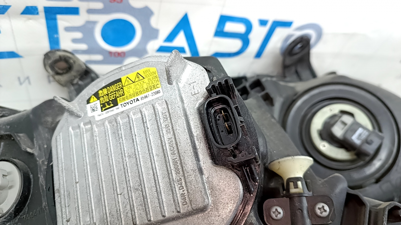 Фара передняя левая в сборе Lexus RX350 RX450h 13-15 рест ксенон, под полировку