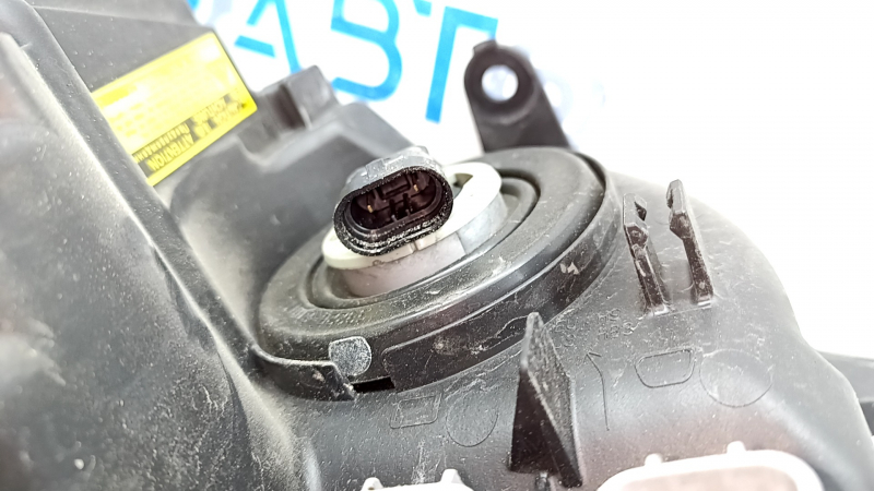 Фара передняя левая в сборе Lexus RX350 RX450h 13-15 рест ксенон, под полировку
