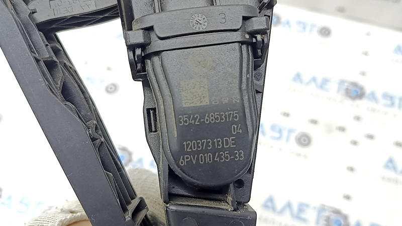 Педаль газа BMW 4 F32/33/36 14-20