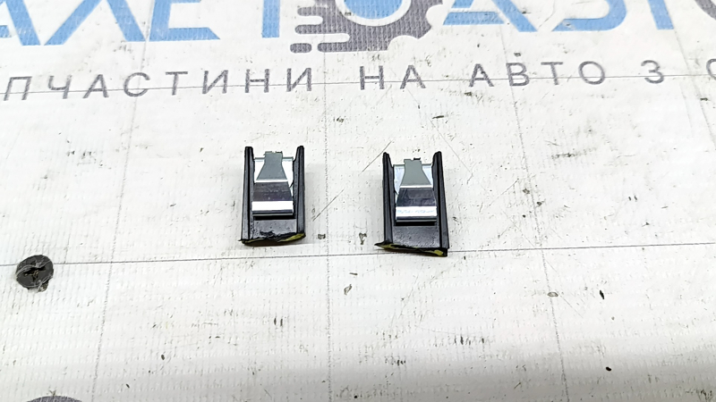 Накладка передней панели левая под динамики Audi A5 F5 17-25 темно-серая, Bang & Olufsen, 2 части, сломано крепление