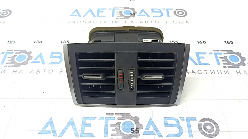 Дефлектор воздуховода центральной консоли BMW 4 F32/33/36 14-20 черный с хром, надломаны крепления