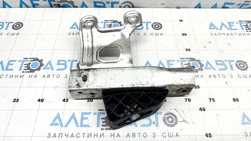 Клык нижнего усилителя переднего бампера левый BMW 4 F32/33/36 14-20 M Pack