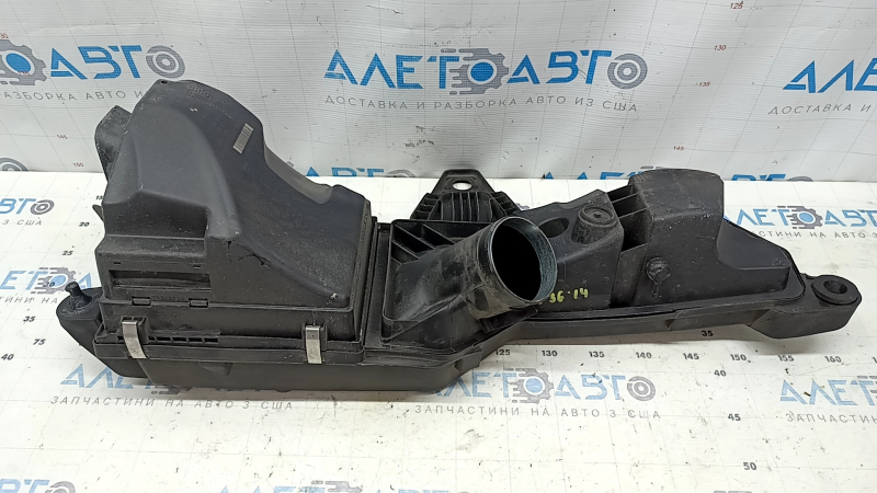 Корпус воздушного фильтра BMW 4 F32/33/36 14-16 N26 M Pack