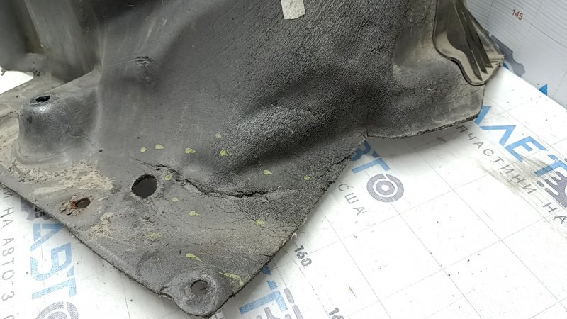 Подкрылок передний левый задняя часть BMW 4 F32/33/36 16-20 примята, надорвана