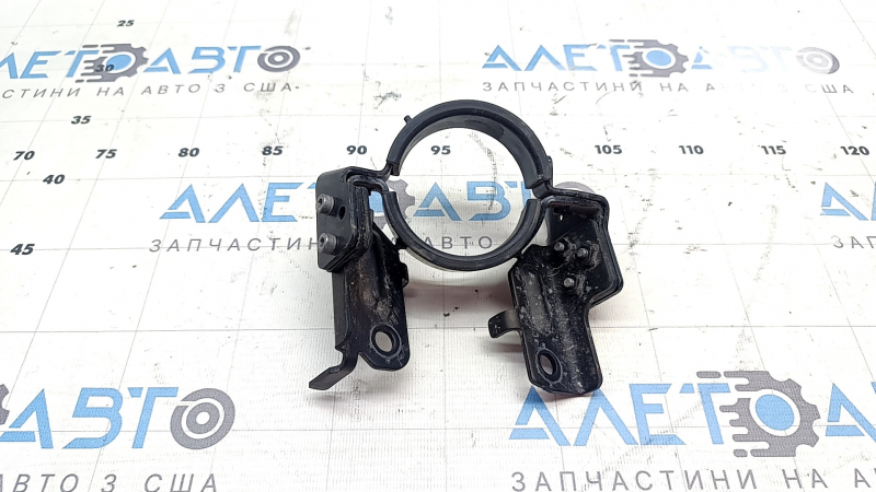 Кронштейн насоса системы охлаждения Nissan Ariya 23-26