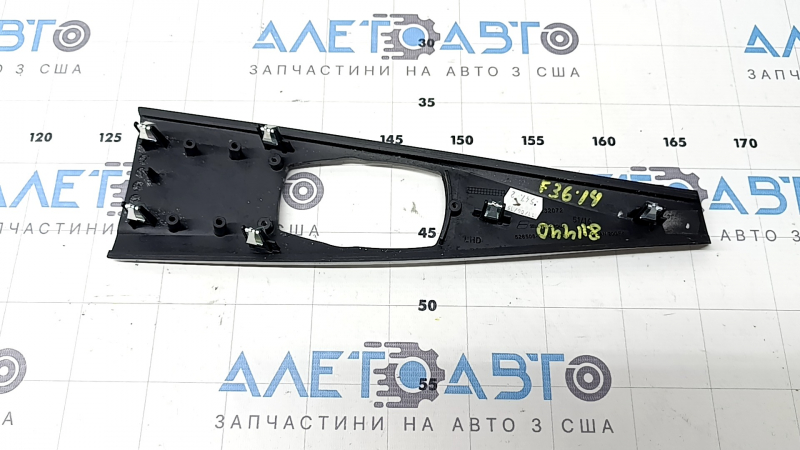 Накладка центральной консоли под джойстик мультимедии BMW 4 F32/33/36 14-20 под дерево, nussbaumwurzel, царапины