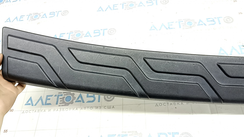 Накладка заднего бампера Subaru Forester 19-24 SK мат, царапины
