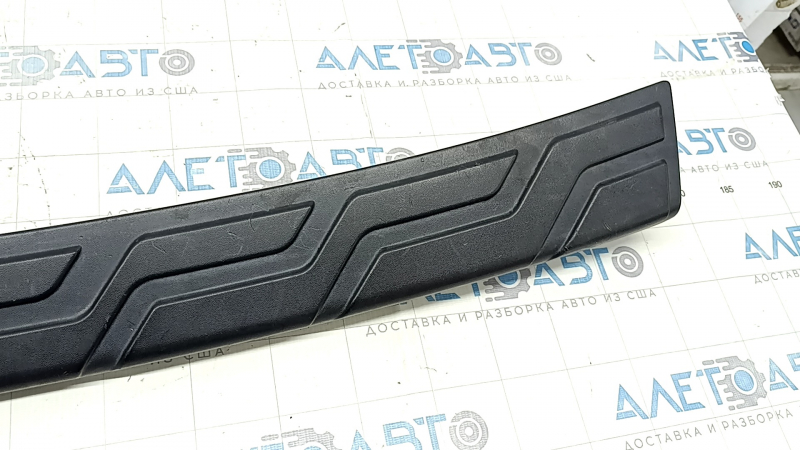 Накладка заднего бампера Subaru Forester 19-24 SK мат, царапины