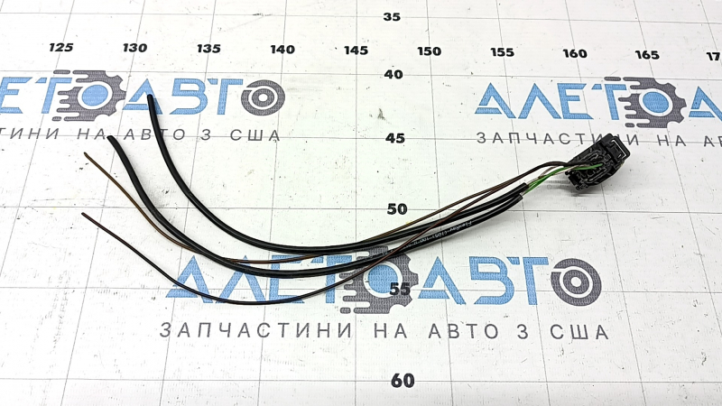 Фишка на радар круиз левая Audi A6 C7 12-18 6 пинов
